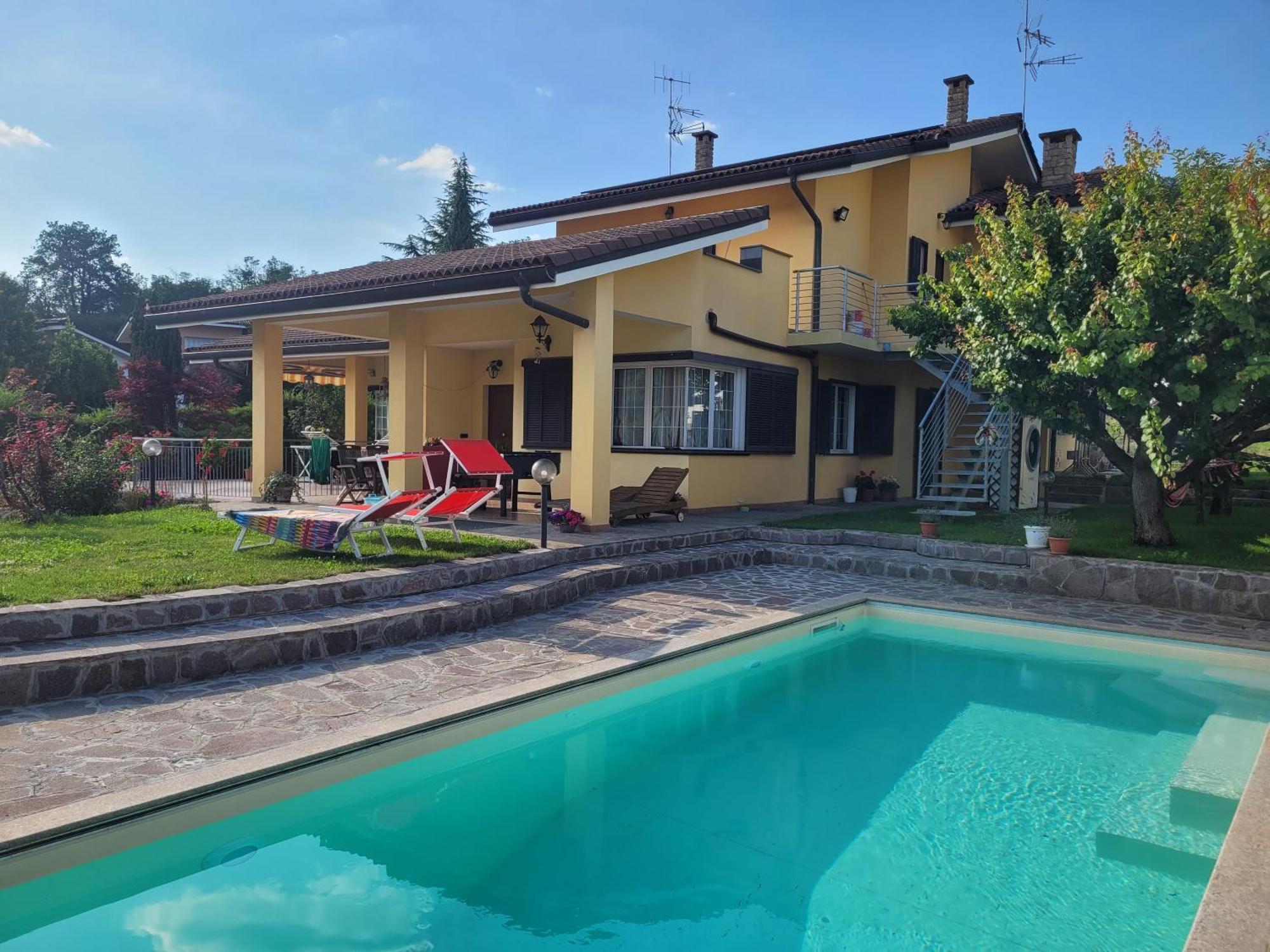 Casa Vacanze Alice E Arianna Каїро-Монтенотте Екстер'єр фото